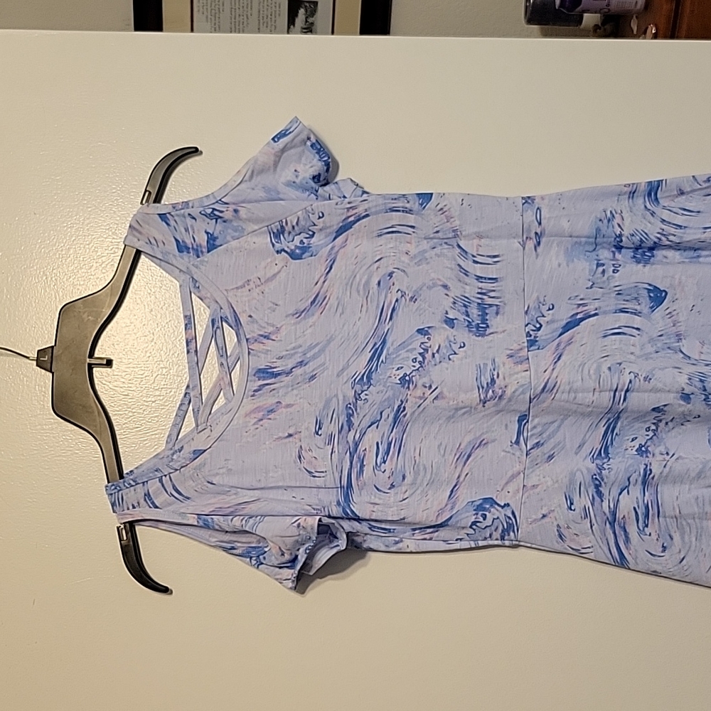 Cut out cute dress